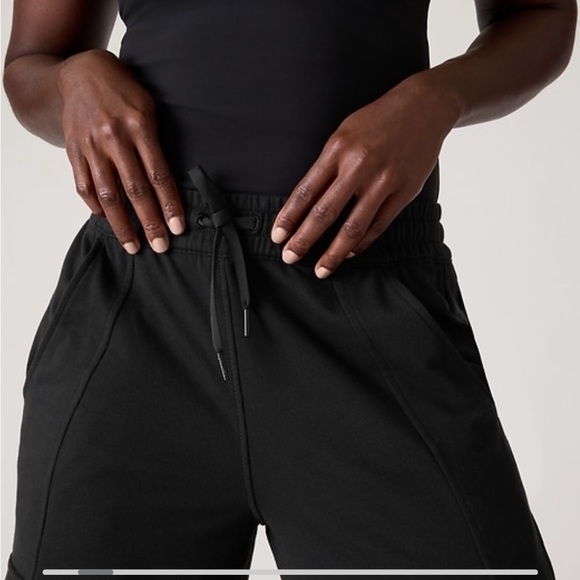 Athleta Retroterry Wide Leg Cargo Pant // Black - Picture 3 of 16